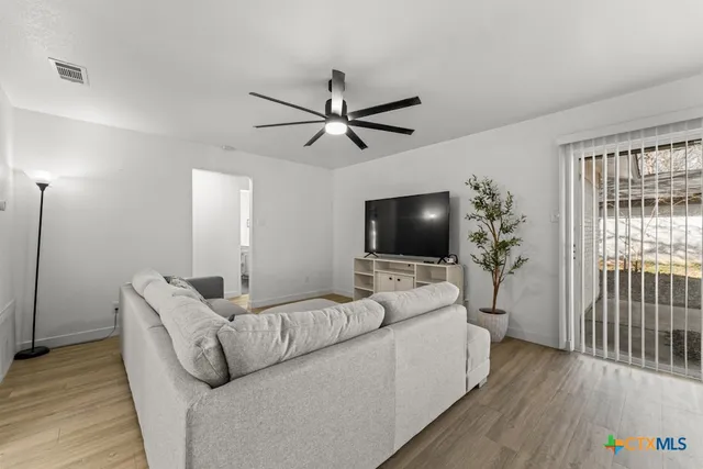 $214,900 | 2706 Zephyr Road, Killeen, TX 76543