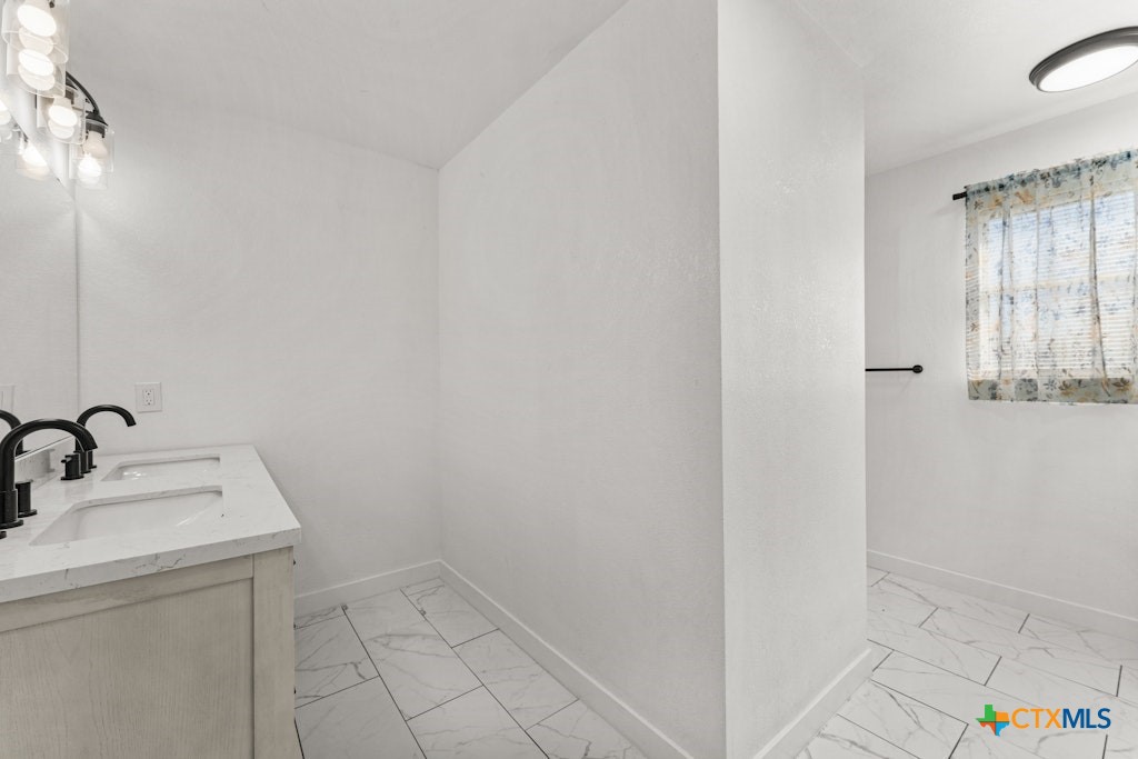 2706 Zephyr Road Killeen, TX 76543 - Photo 18 of 25