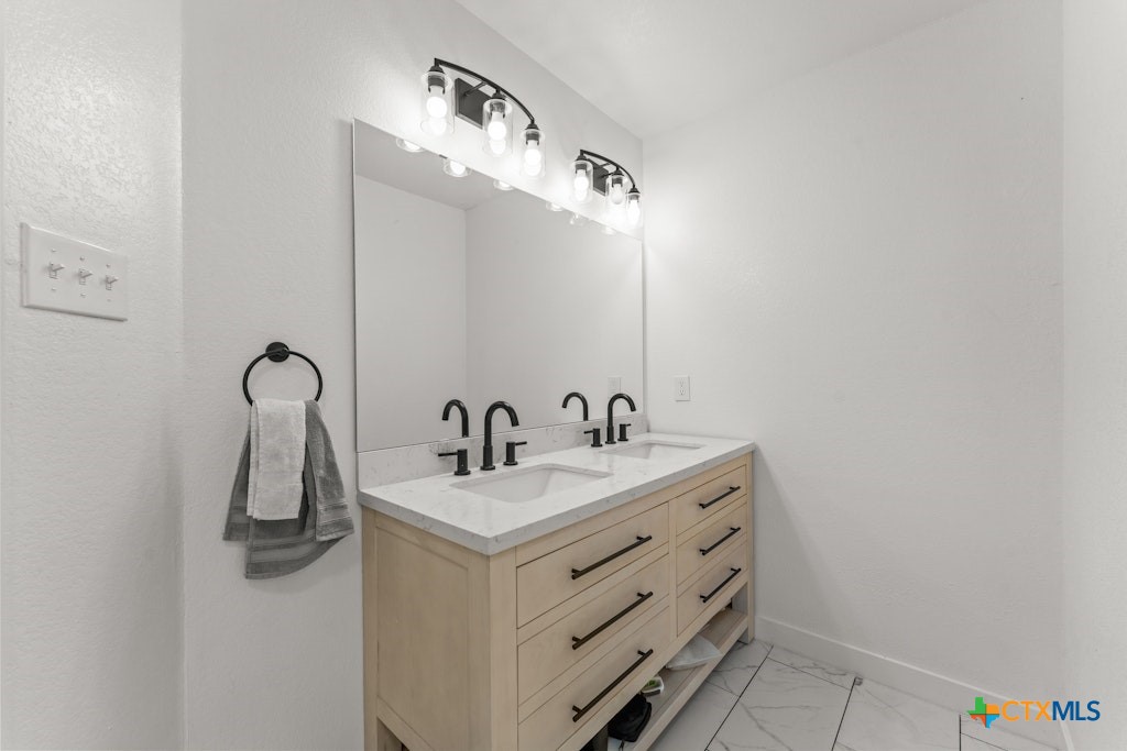 2706 Zephyr Road Killeen, TX 76543 - Photo 19 of 25