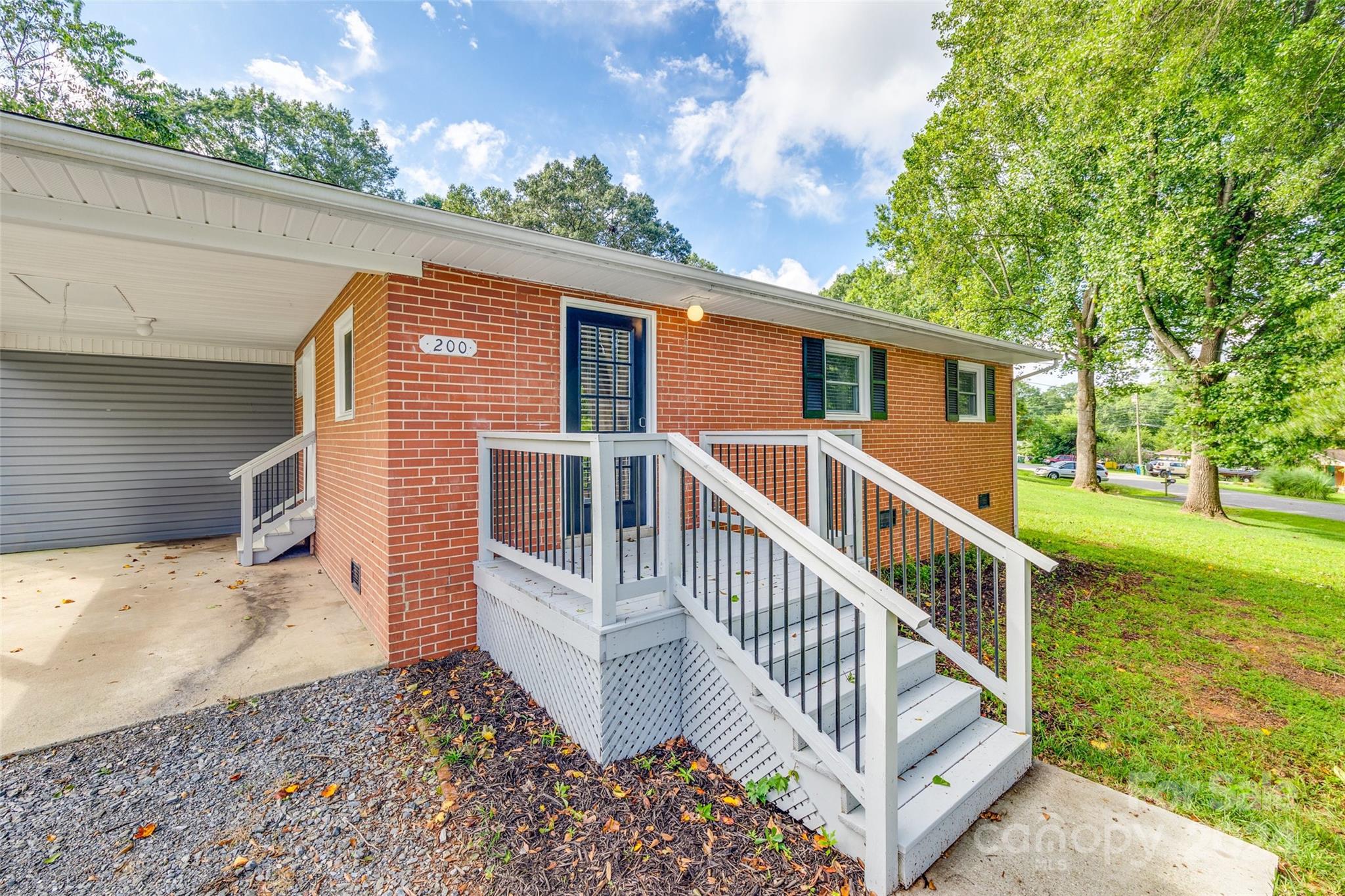 200 Brookwood Road Belmont, NC 28012 - Photo 2 of 25