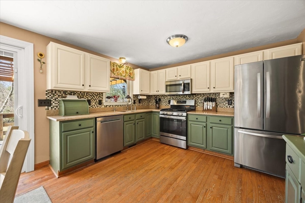 500 Wareham Street Middleboro, MA 02346 - Photo 14 of 42