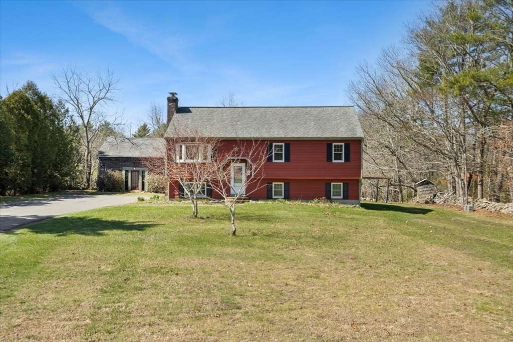 500 Wareham Street Middleboro, MA 02346 - Photo 3 of 42