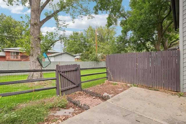 $419,000 | 6321 Oak Court, Arvada, CO 80004