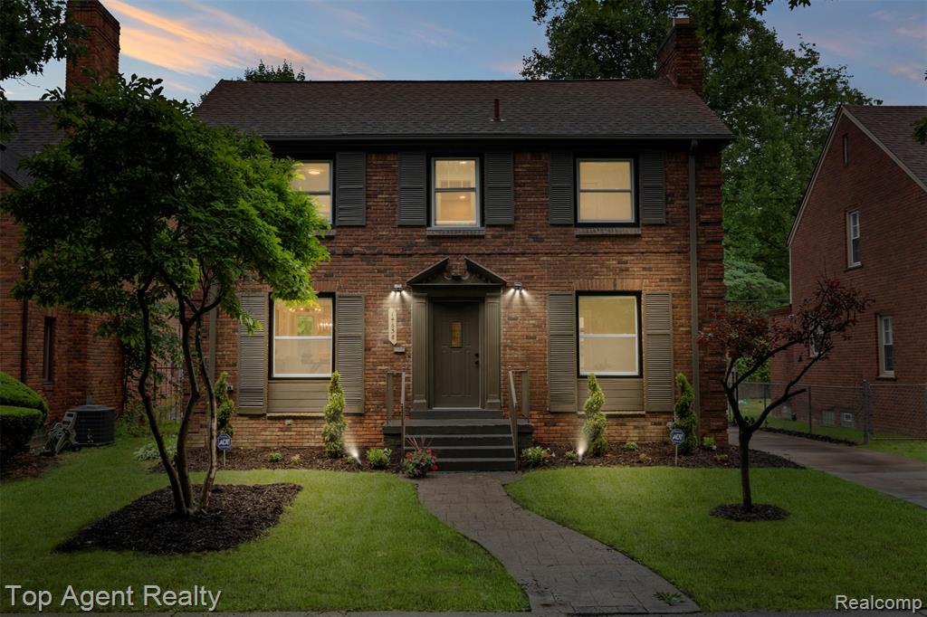 14638 Greenview Road Detroit, MI 48223 - Photo 2 of 50
