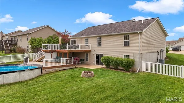 $293,000 | 120 Wellington Drive, Troy, MO 63379