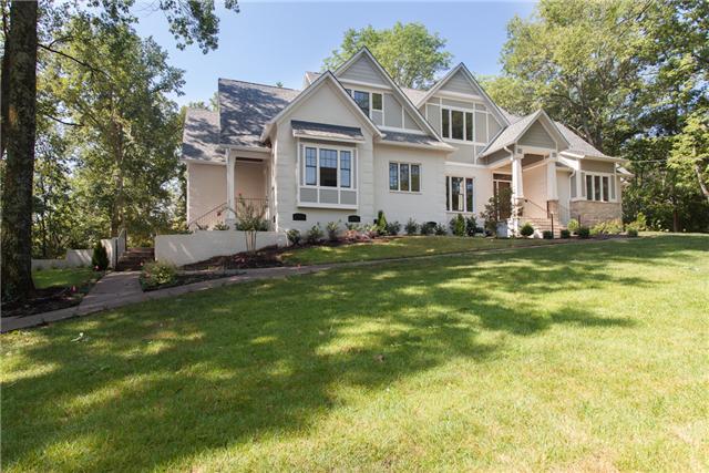 605 Starlit Road Nashville, TN 37205 - Photo 1 of 19 Large 1.1 acre lot with complete privacy on all sides. Even in winter you can't see your neighbors. The front yard is fully sodded with irrigation.