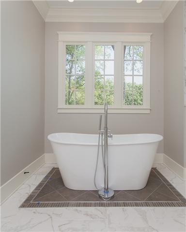 605 Starlit Road Nashville, TN 37205 - Photo 12 of 19 Free standing CAST IRON tub - holds the heat much better than the typical Acrylic tubs