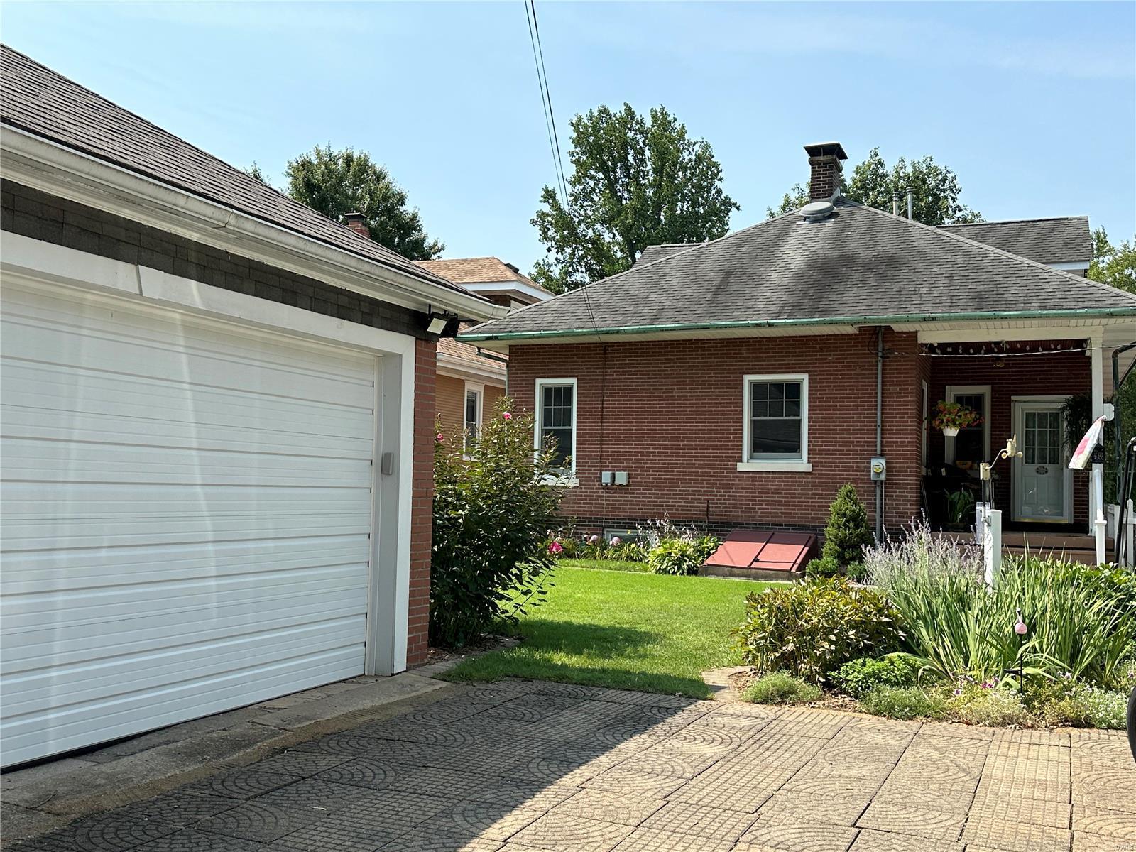 604 Forest Avenue Belleville, IL 62220 - Photo 4 of 5