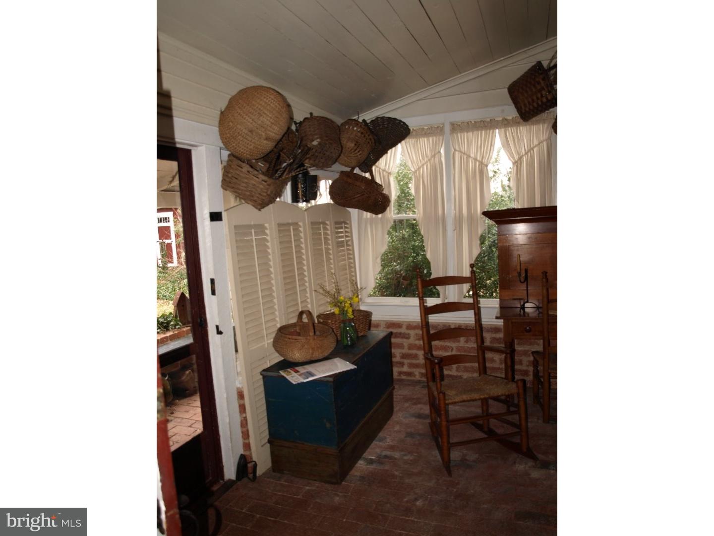 18 Bacons Neck Road Greenwich, NJ 08323 - Photo 14 of 18 Sun Room