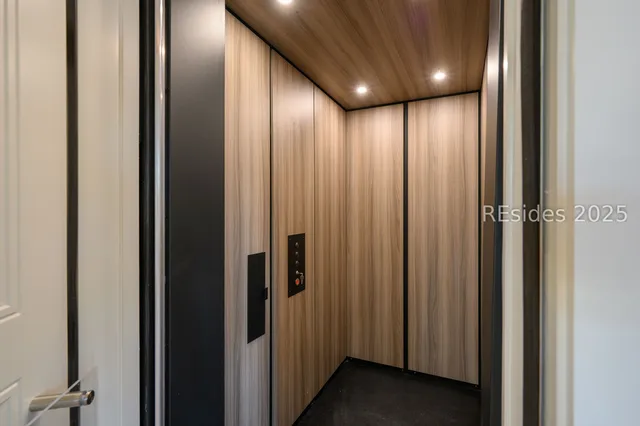 $3,995,000 | 14 Red Knot Road, Bluffton, SC 29910