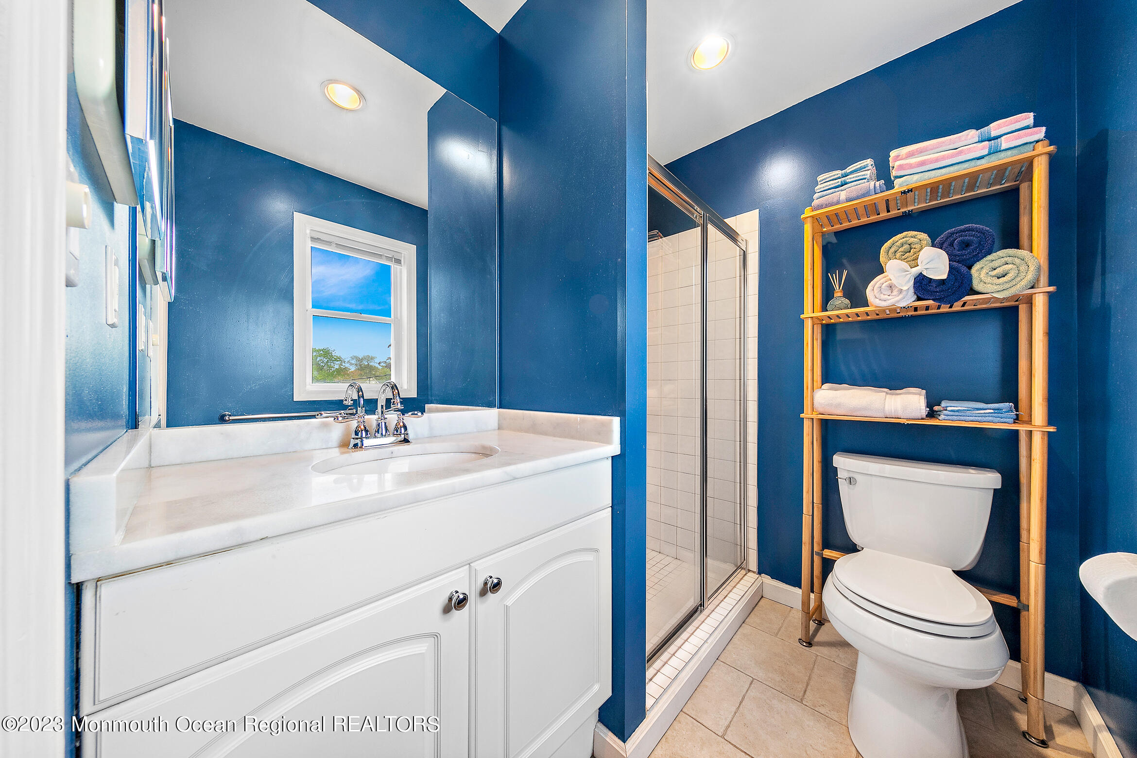 470 E Road Belford, NJ 07718 - Photo 17 of 33 470ERdOnline-33
