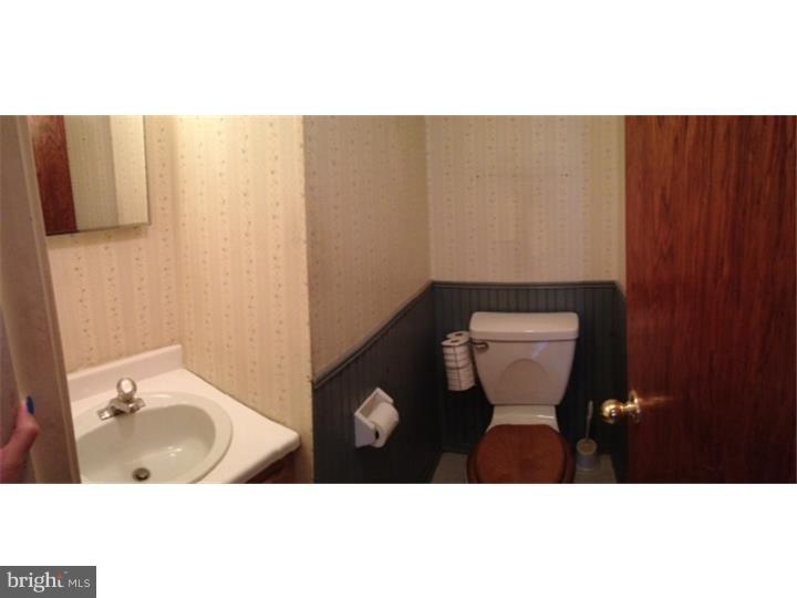 2 East Belair Road Ridley Park, PA 19078 - Photo 6 of 7 Bathroom