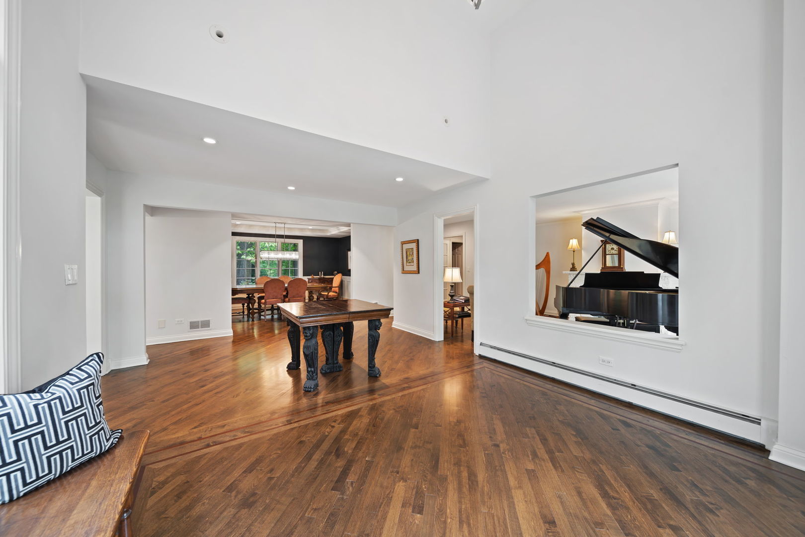7-n751 Sayer Road Bartlett, IL 60103 - Photo 4 of 30 a living room with furniture and a wooden floor