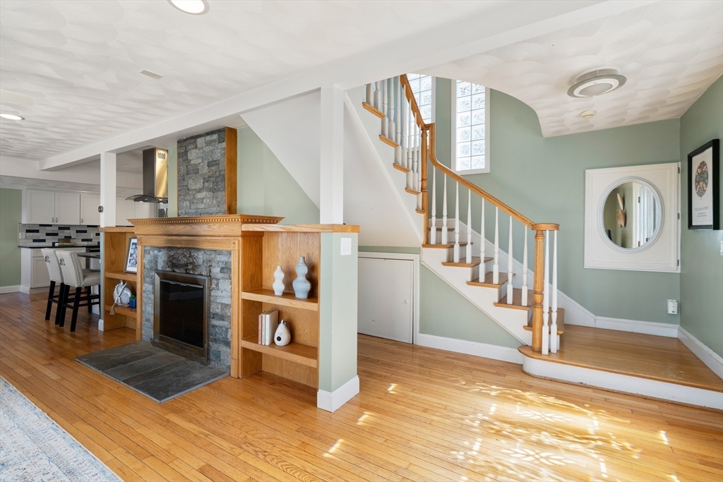 43 Maple Avenue Nahant, MA 01908 - Photo 25 of 33