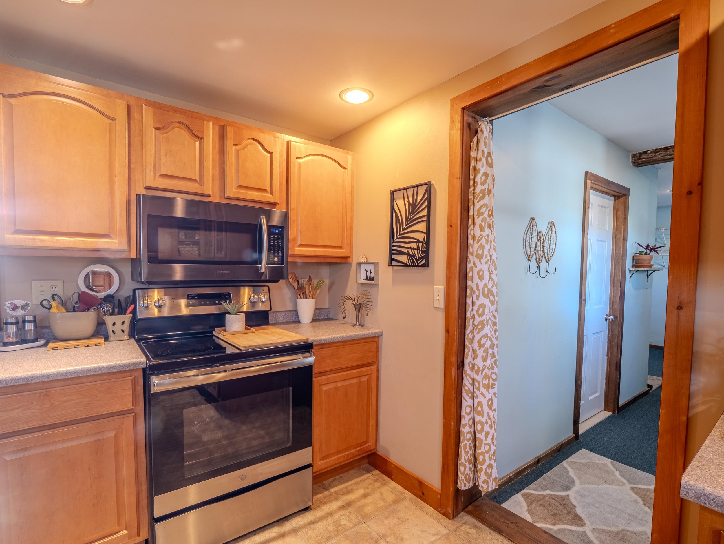 333 York Street Poultney, VT 05764 - Photo 16 of 32