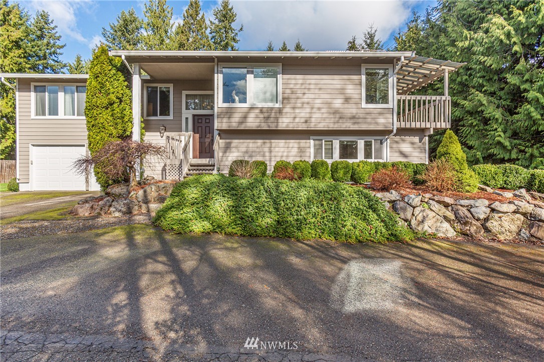 18220 92nd Avenue Northeast Bothell, WA 98011 - Photo 2 of 25 Gallery Image 2