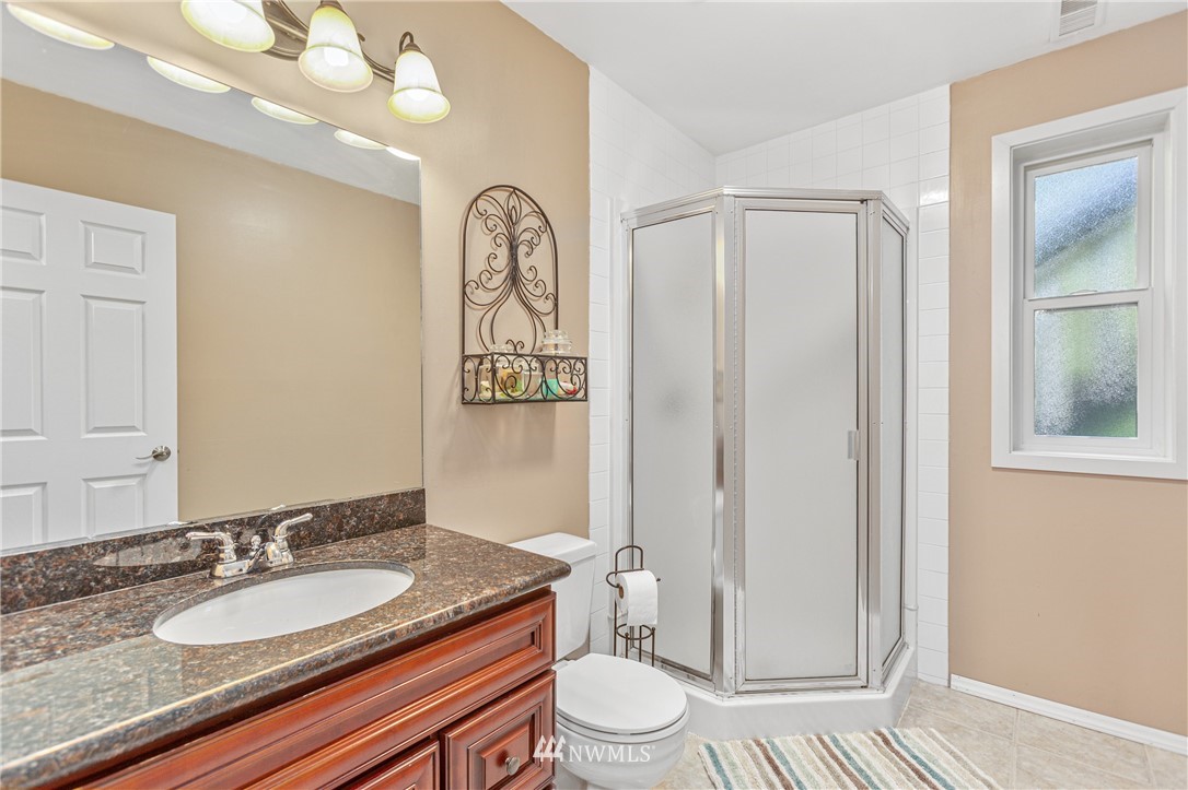 18220 92nd Avenue Northeast Bothell, WA 98011 - Photo 19 of 25 Gallery Image 19
