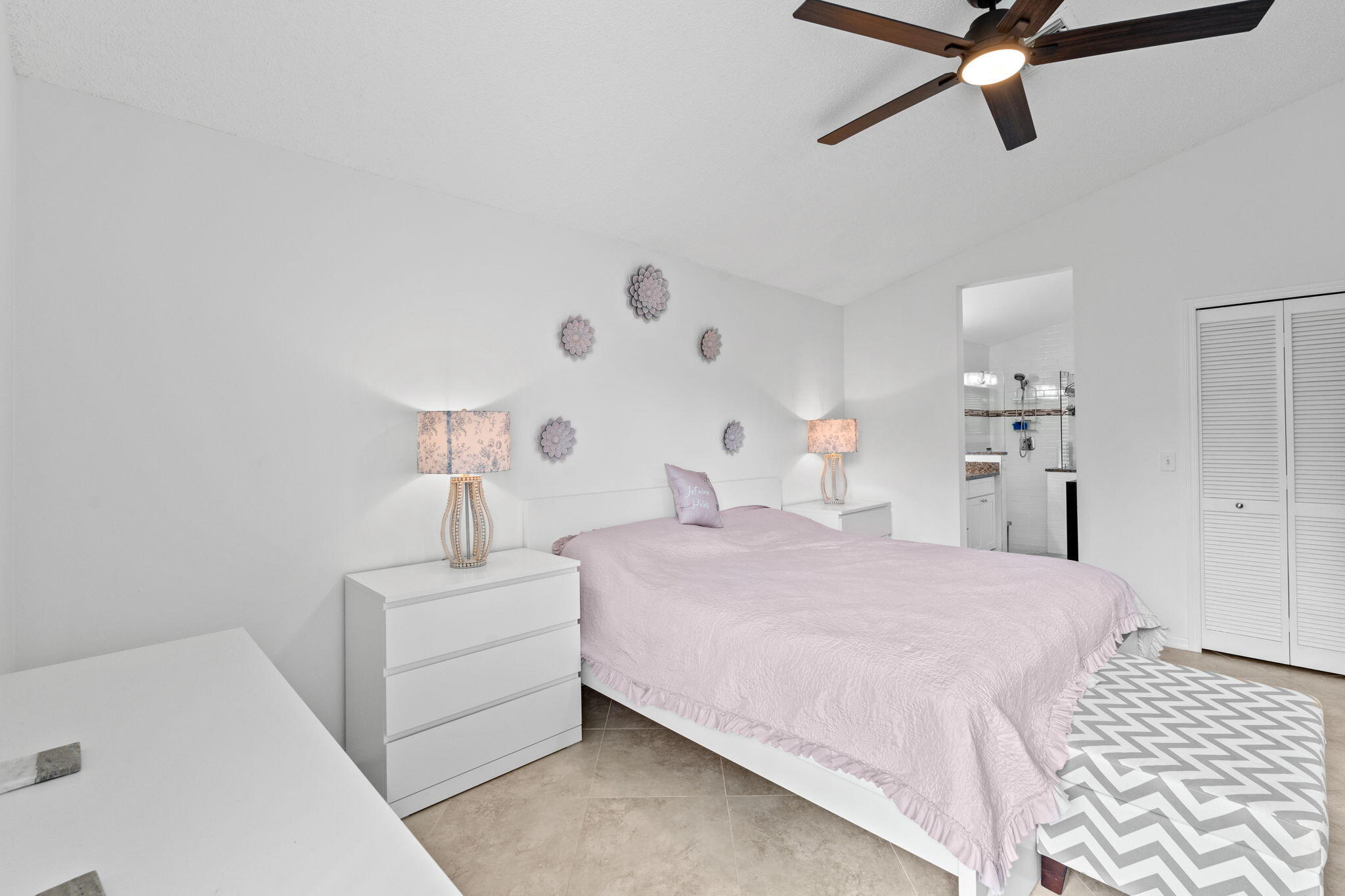 212 Trails End Greenacres, FL 33413 - Photo 17 of 43 7-web-or-mls-A7400496