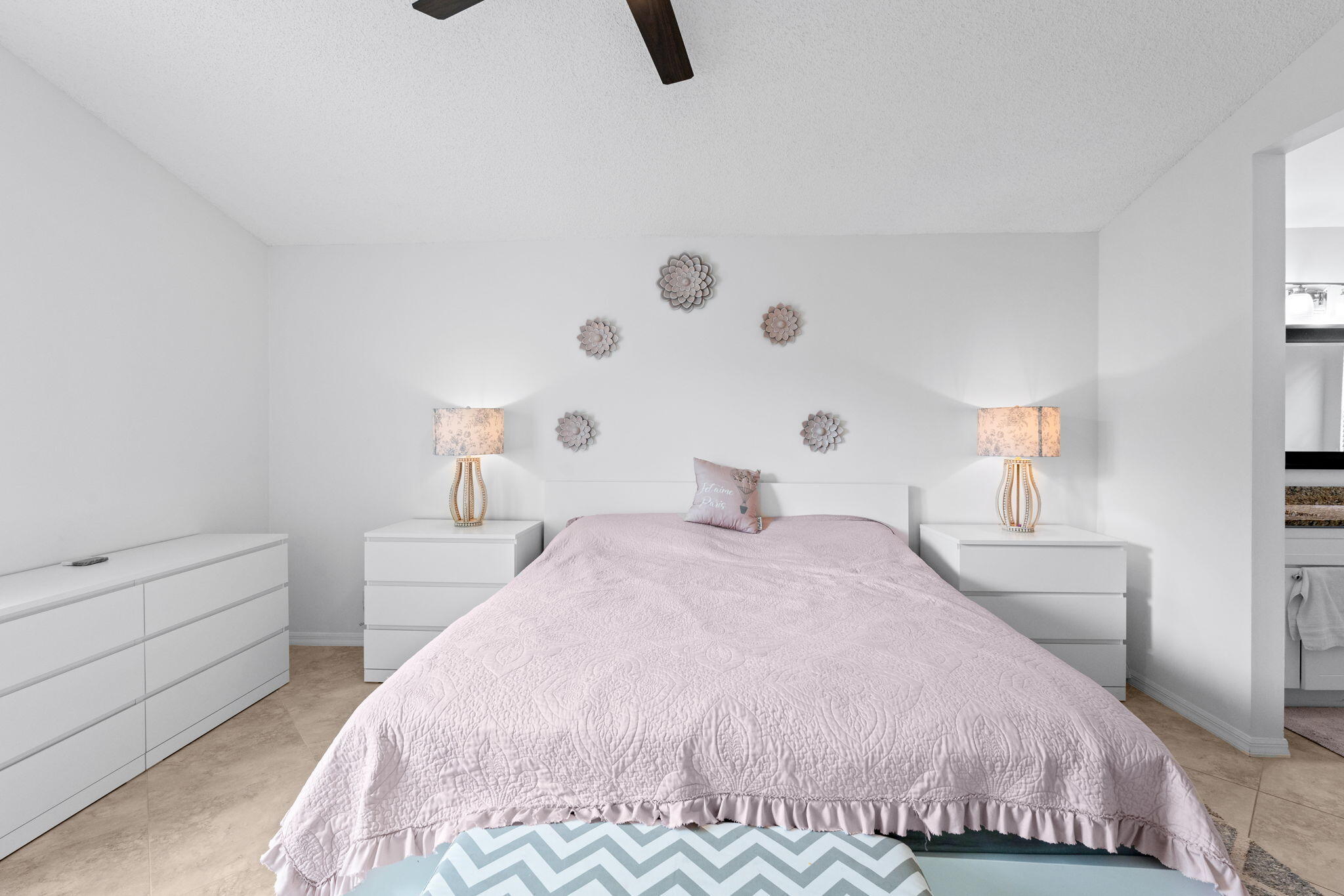 212 Trails End Greenacres, FL 33413 - Photo 18 of 43 8-web-or-mls-A7400499