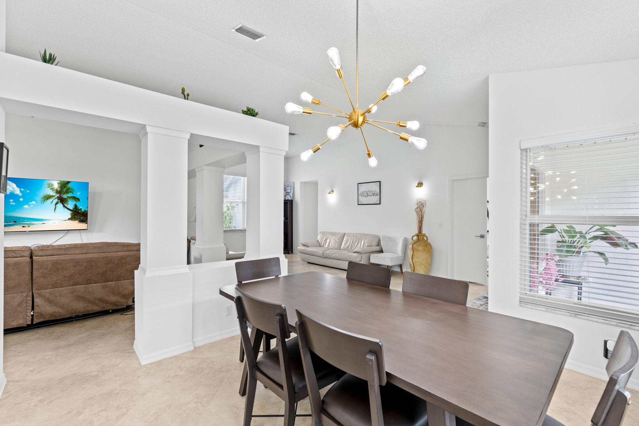 212 Trails End Greenacres, FL 33413 - Photo 10 of 43 6-web-or-mls-A7400493