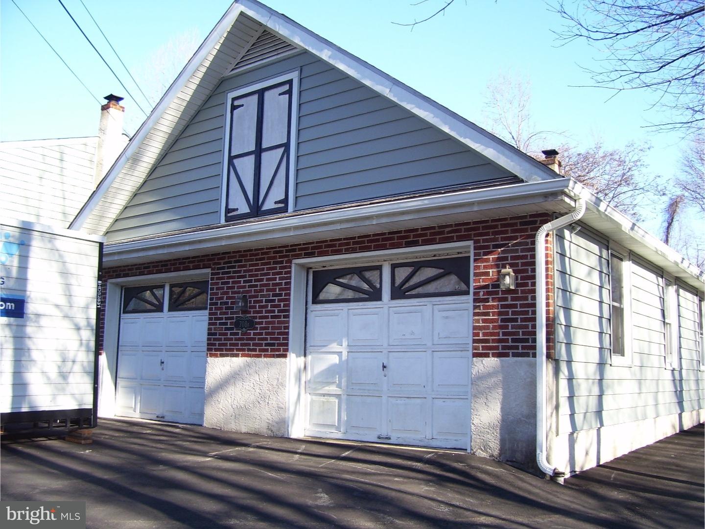 328 Crozerville Road Aston, PA 19014 - Photo 2 of 24
