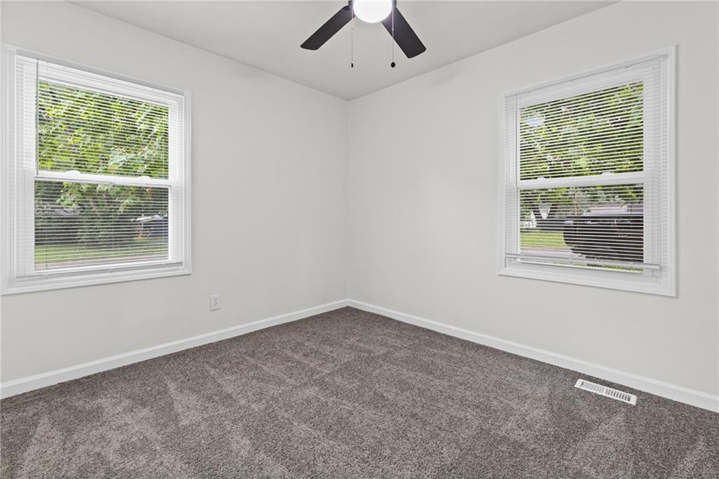 1828 Brook Street Lawrence, KS 66044 - Photo 17 of 25