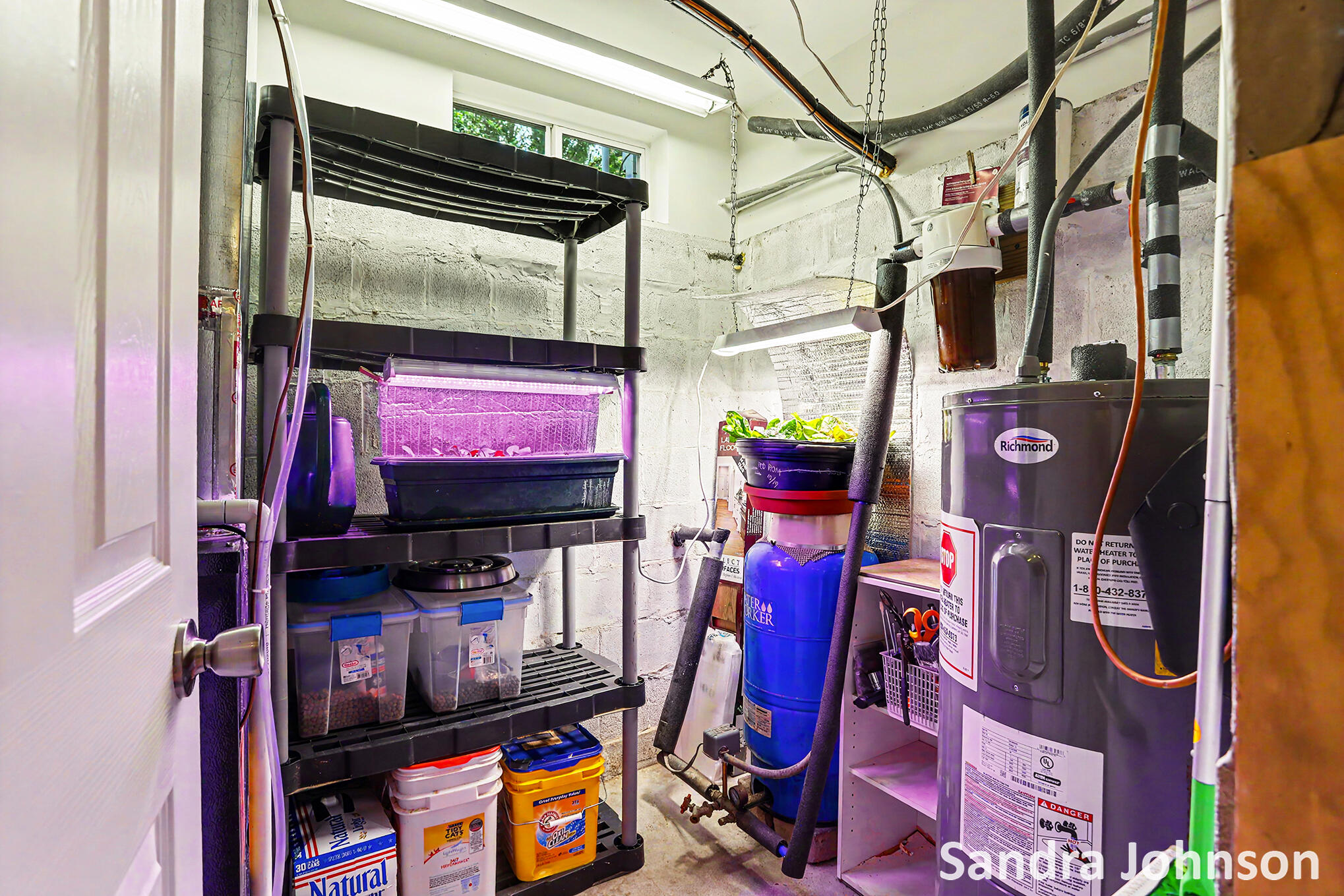 6180 Rook Road Plainwell, MI 49080 - Photo 21 of 34 Utility Room