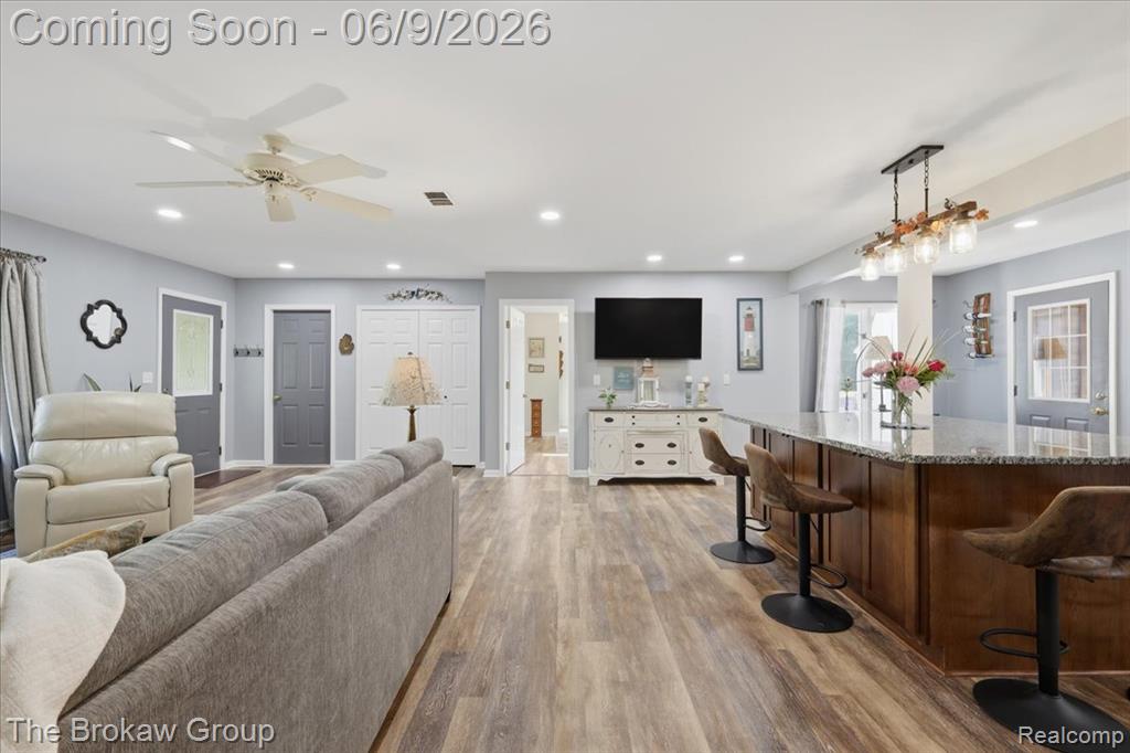 5461 North Henderson Road Davison, MI 48423 - Photo 16 of 64