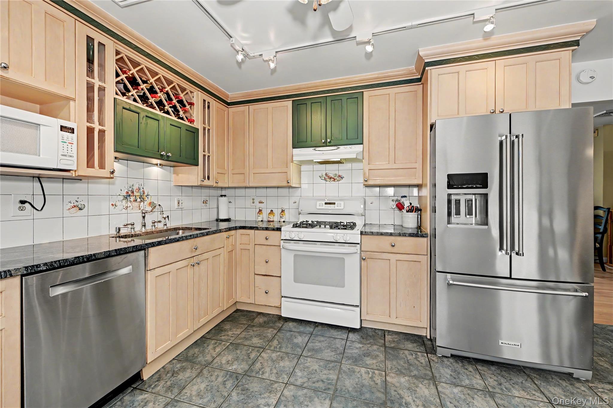 52 Everett Road Carmel, NY 10512 - Photo 9 of 26