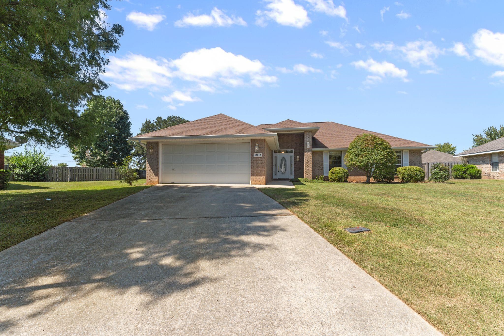 17057 Count Court Fairhope, AL 36532 - Photo 2 of 40 Front Of Structure