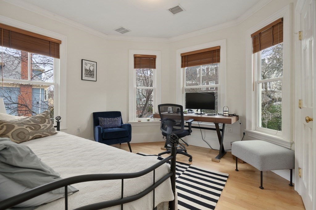 53 Upland Road, Unit 53 Cambridge, MA 02140 - Photo 15 of 22