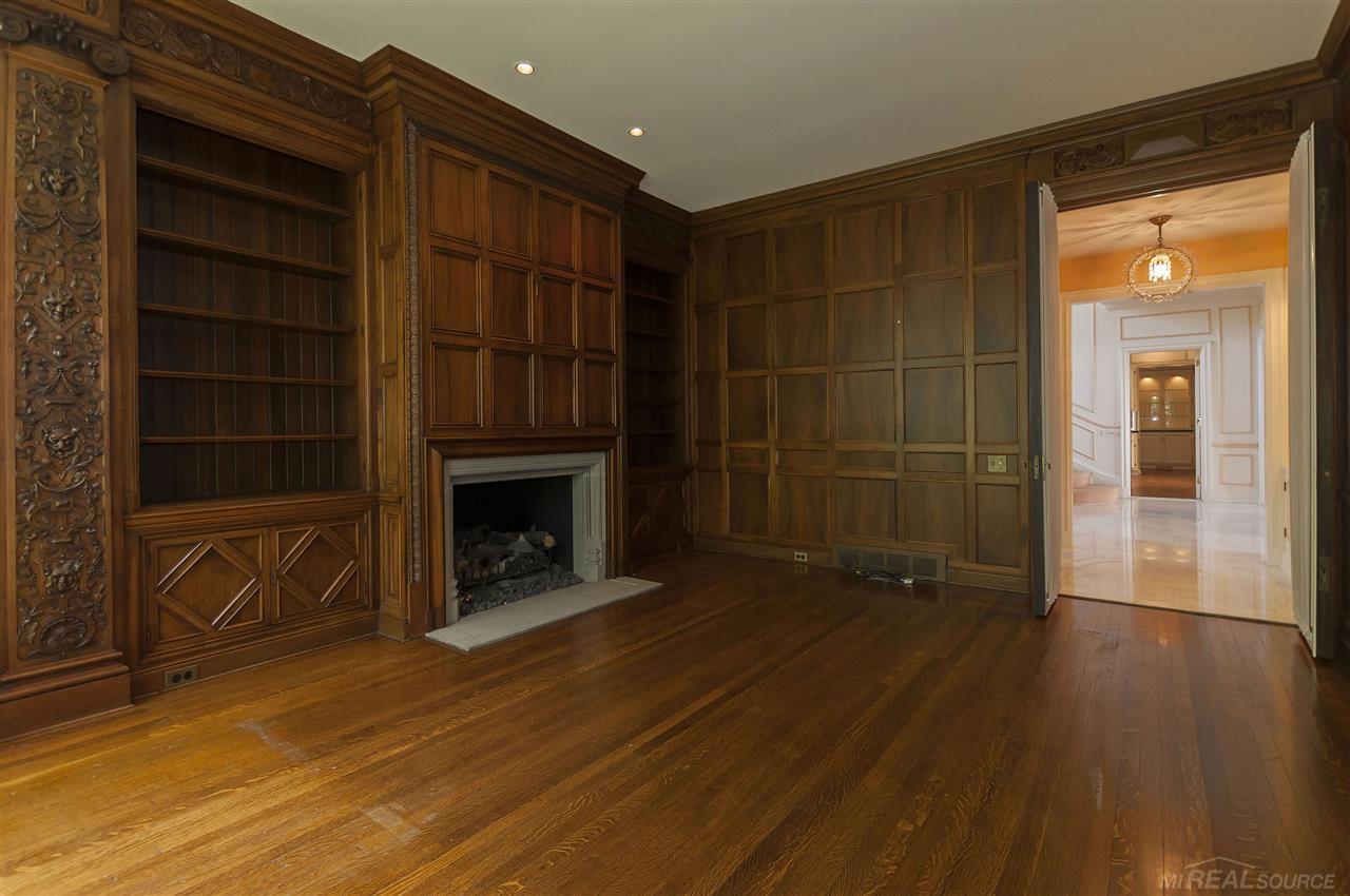 80 Lake Shore Road Grosse Pointe, MI 48236 - Photo 22 of 90 31323211-21.JPG