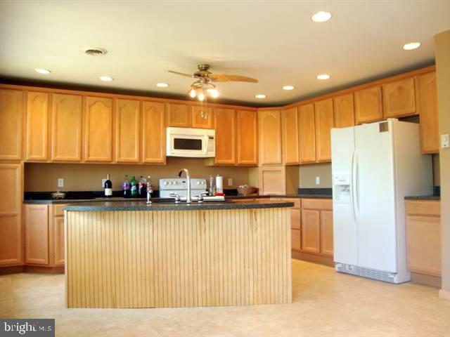253 Grandview Road Hummelstown, PA 17036 - Photo 2 of 16 Gallery Image 2