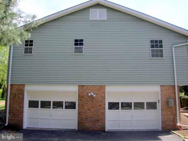 253 Grandview Road Hummelstown, PA 17036 - Photo 13 of 16 Gallery Image 13