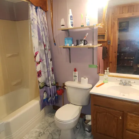 $129,900 | 17 Willow Street, Howland, ME 04448