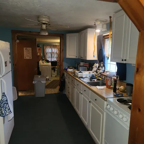 $129,900 | 17 Willow Street, Howland, ME 04448