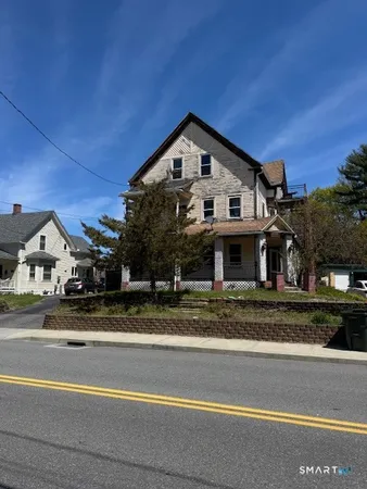 $225,000 | 137-139 Woodstock Avenue, Putnam, CT 06260
