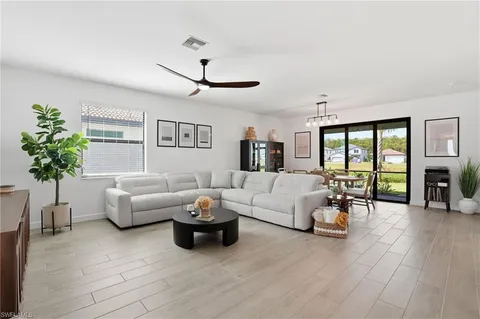$569,900 | 20428 Verawood Loop, Estero, FL 33928