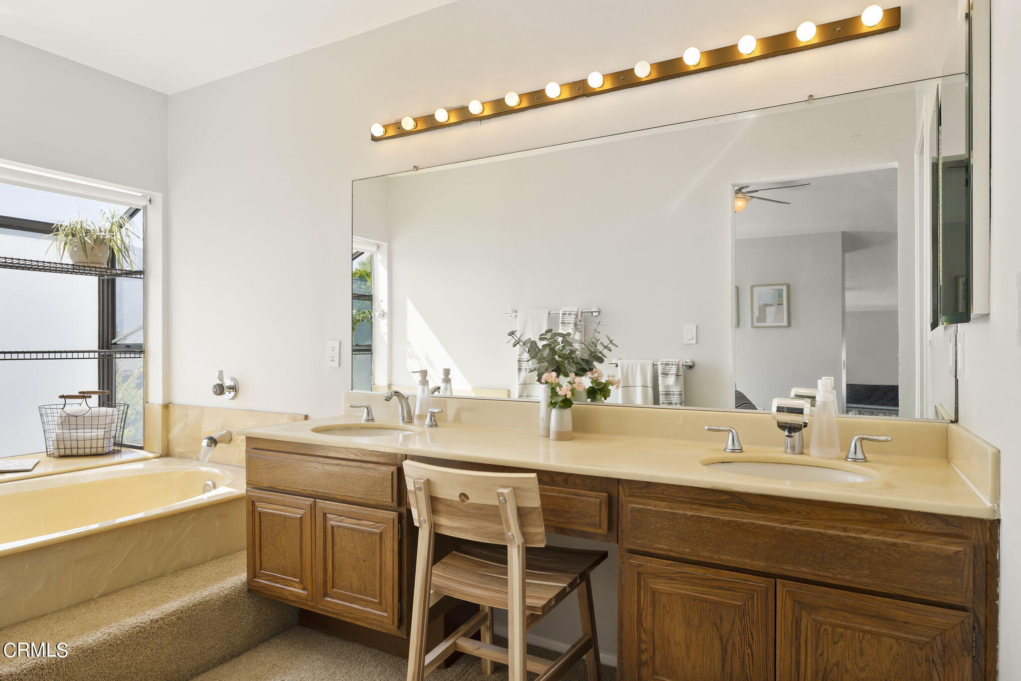 320 Fallen Leaf Avenue Camarillo, CA 93012 - Photo 25 of 49 a bathroom with a sink double vanity and a mirror