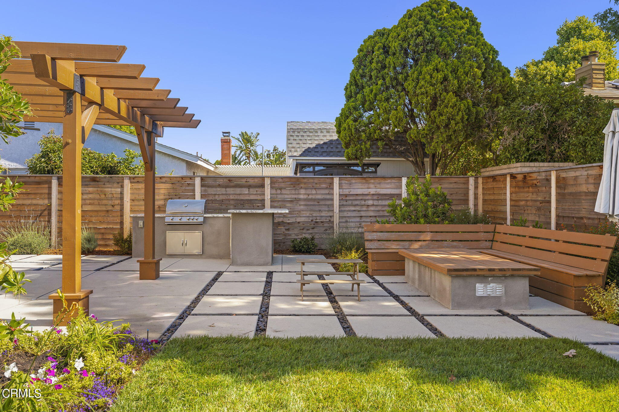 320 Fallen Leaf Avenue Camarillo, CA 93012 - Photo 39 of 49 a view of a swimming pool with a yard