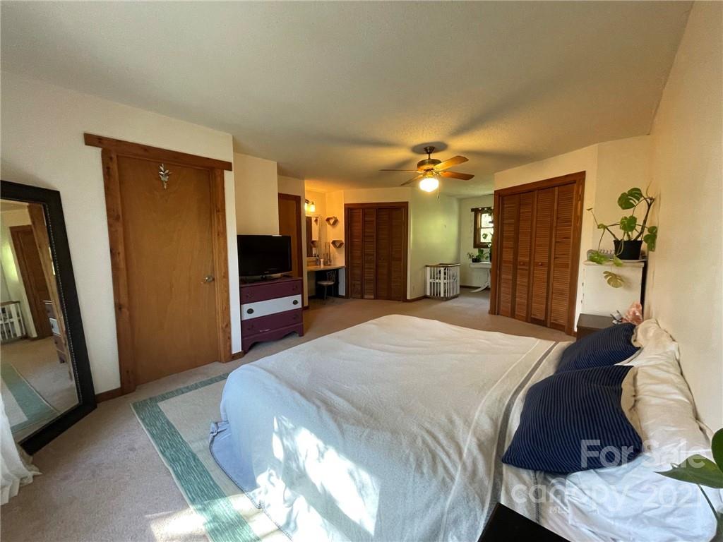 4 Hidden Pnes Road Alexander, NC 28701 - Photo 7 of 17 Gallery Image 7