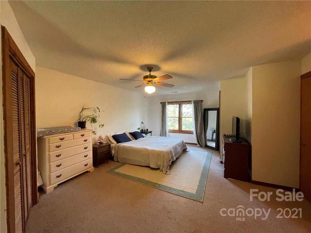 4 Hidden Pnes Road Alexander, NC 28701 - Photo 8 of 17 Gallery Image 8