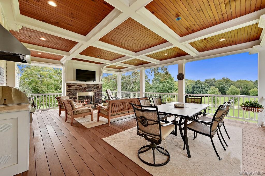 29 Gracemere Tarrytown, NY 10591 - Photo 1 of 16 a view of a patio with table and chairs