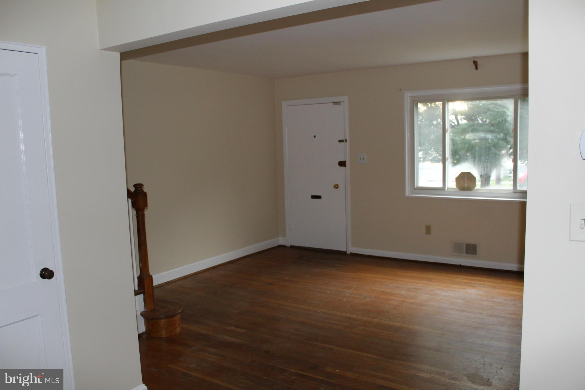 4932 Sargent Road Northeast Washington, DC 20017 - Photo 4 of 26 Living Room