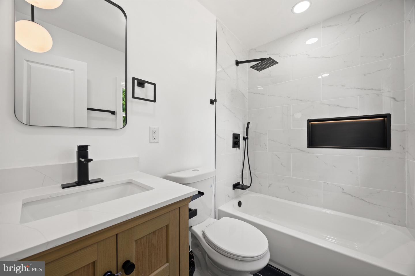 13203 Clarington Court Laurel, MD 20708 - Photo 16 of 25 Gallery Image 16