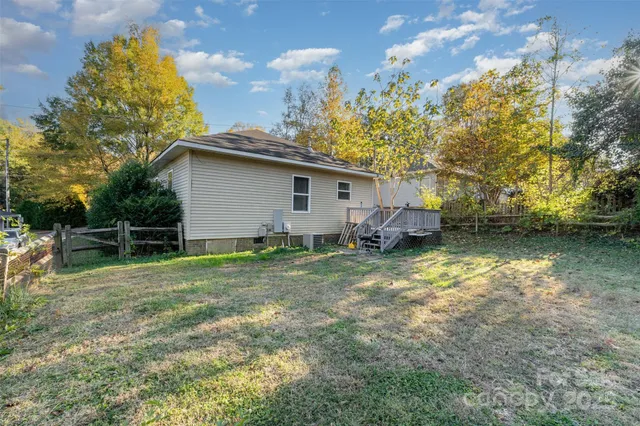 $340,000 | 241 6th Street, Belmont, NC 28012