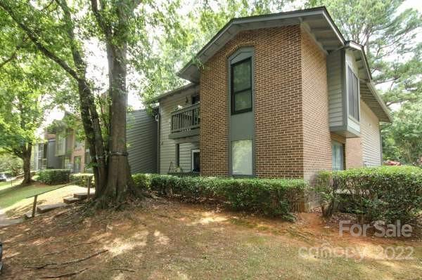 5024 Sardis Road, Unit F Charlotte, NC 28270 - Photo 2 of 16 Gallery Image 2