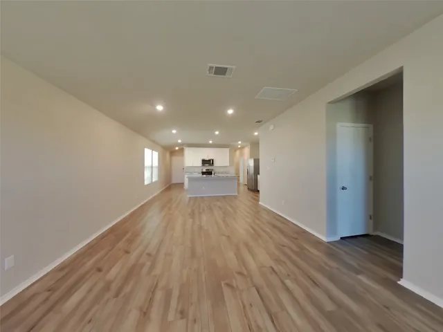 $1,949 | 5104 Saddle Clb Drive, Georgetown, TX 78626