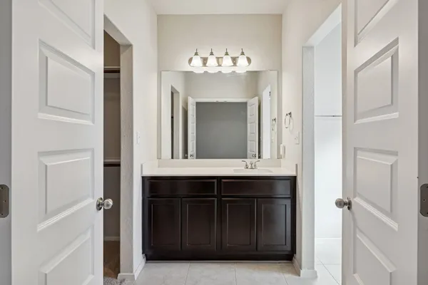 $315,000 | 316 Insider Loop, Elgin, TX 78621