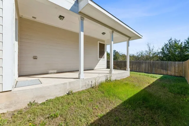 $315,000 | 316 Insider Loop, Elgin, TX 78621